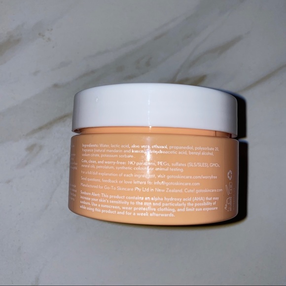 NIB $46 Go-To Face Exfoliating Swipeys 50 pads - Picture 16 of 16